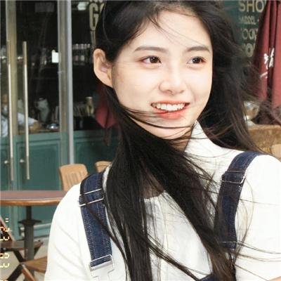 红唇相吻 海报