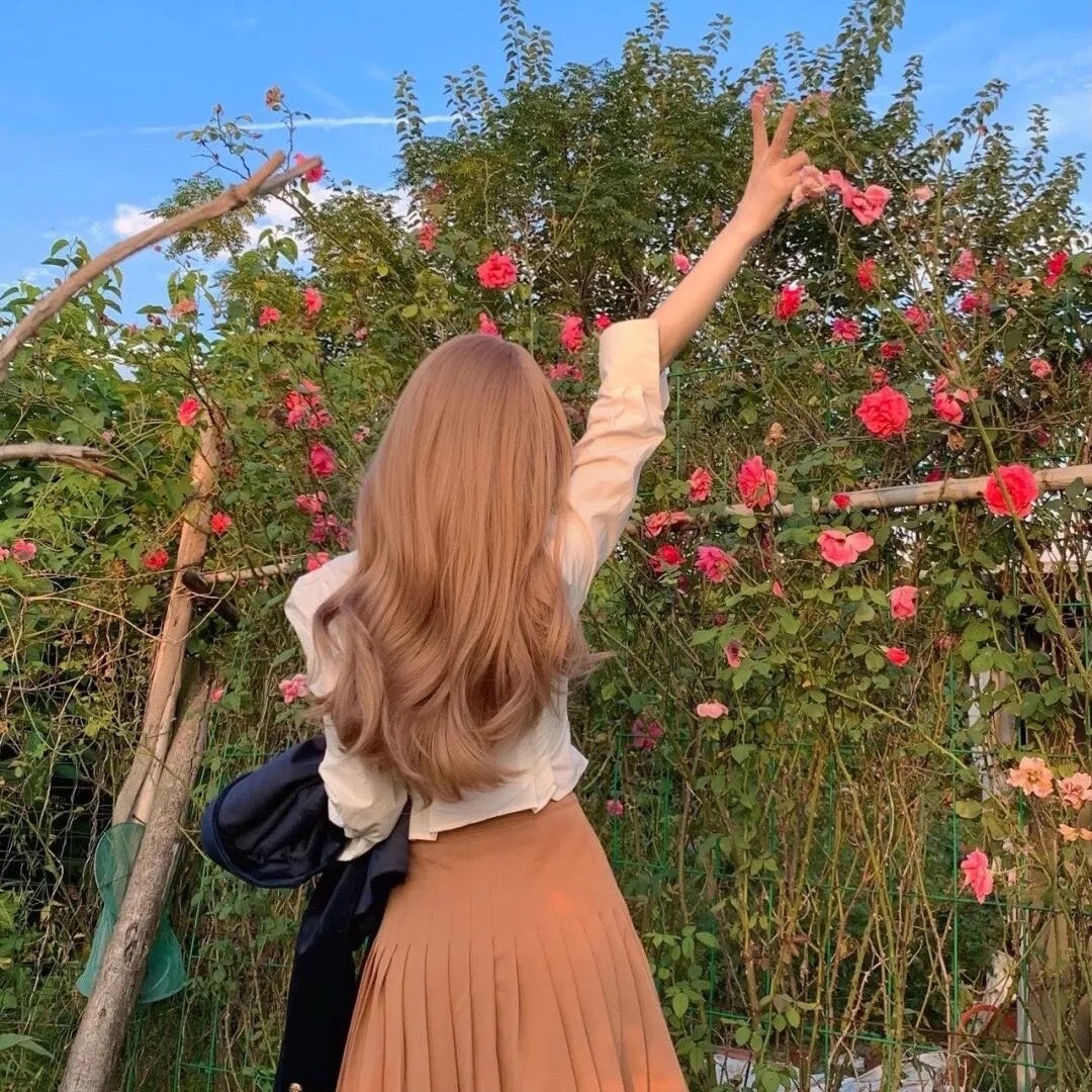阳光灿烂的女人 海报